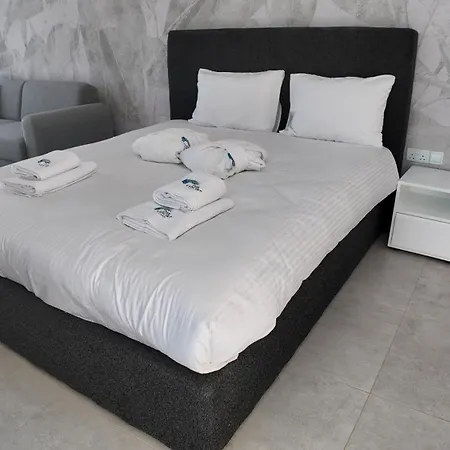 Rezort The Cyprus Boutique